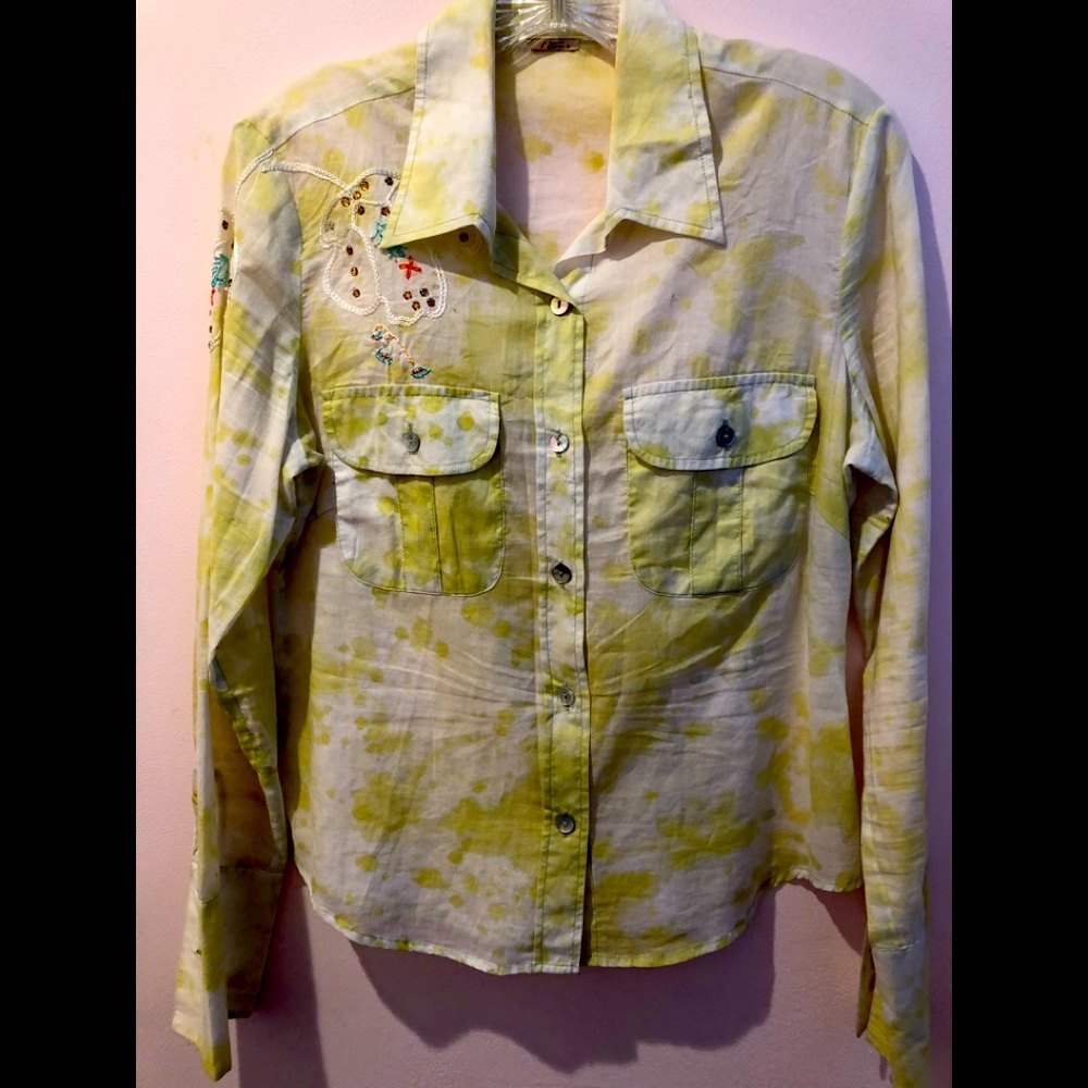 Green blouse
